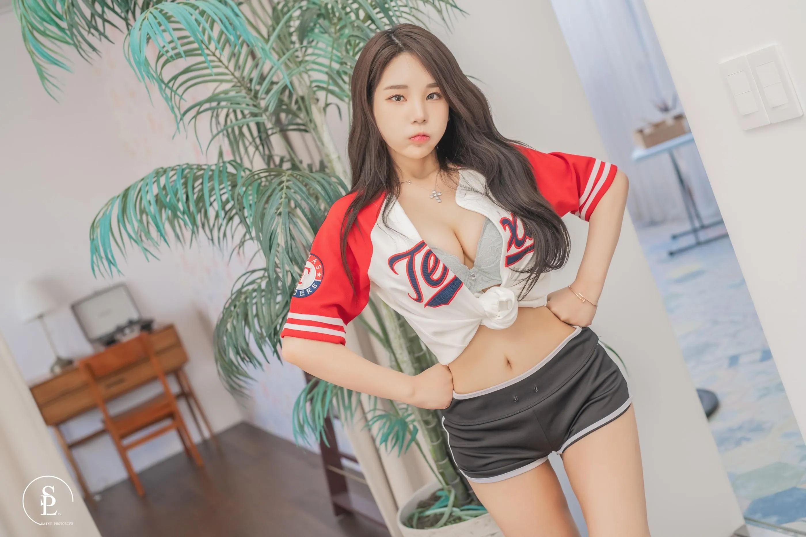 NO.011 SAINT Photolife – Zzyuri 쮸리 Vol.21 Homebody Party2 [55P]插图1